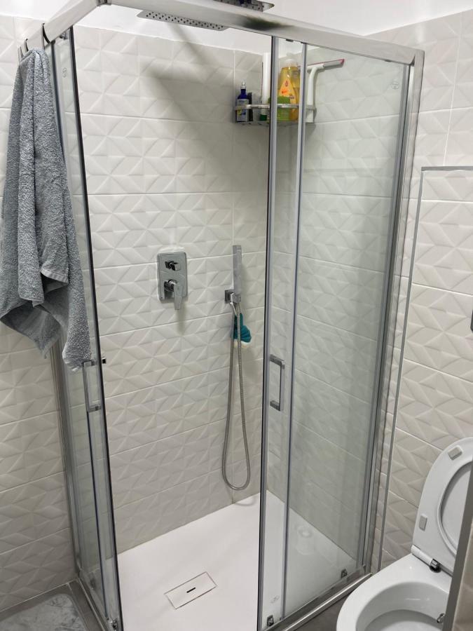 B&B Porto 60 Salerno Bagian luar foto